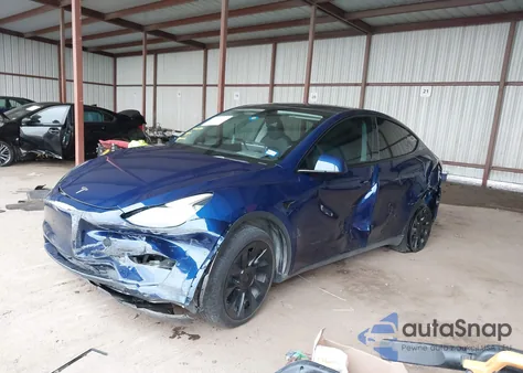 2022 Tesla Model Y Long Range Dual Motor All-Wheel Drive из США, поврежденный, VIN 7SAYGDEE3NA001744